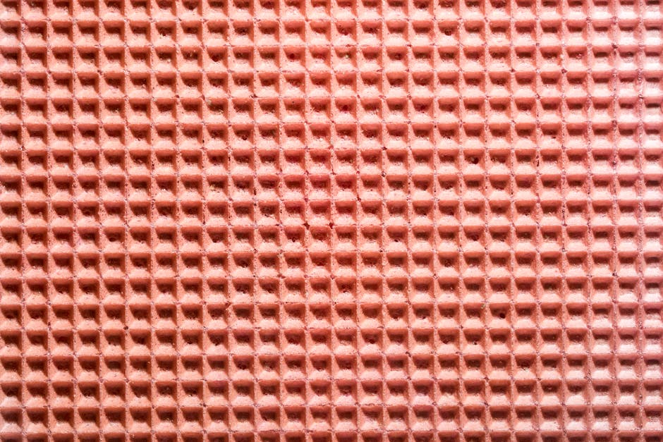 台积电2纳米试产成功，苹果英特尔抢滩，2026年芯片战局已定